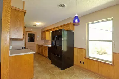 308 Willow Way, Gainesville, TX 76240 - Photo 14