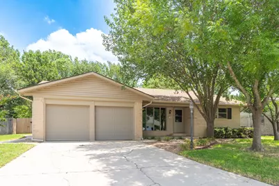 308 Willow Way, Gainesville, TX 76240 - Photo 1
