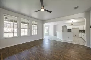 2729 Calmwater Dr, Little Elm, TX 75068 - Photo 6