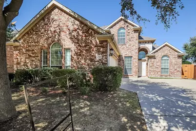 2205 Sadlers Creek Lane, Fort Worth, TX 76108 - Photo 2