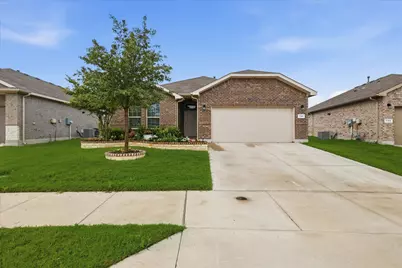 704 Wilmott Terrace, Fort Worth, TX 76247 - Photo 10