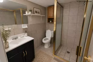 4971 Brigadoon Ln, Dallas, TX 75216 - Photo 10