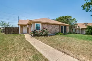 7305 Pineberry Rd, Dallas, TX 75249 - Photo 2