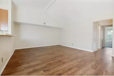 7305 Pineberry Road, Dallas, TX 75249 - Photo 4