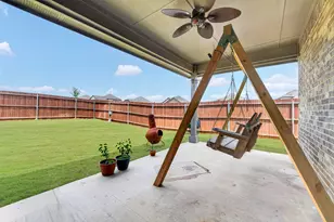 829 Poppie Ln, Midlothian, TX 76065 - Photo 32