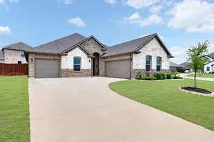 829 Poppie Ln, Midlothian, TX 76065 - Photo 2