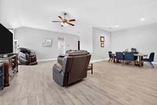 829 Poppie Ln, Midlothian, TX 76065 - Photo 14