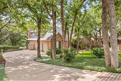 1125 Williamsburg Lane, Keller, TX 76248 - Photo 2
