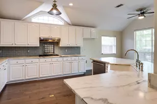 704 Glendale Dr, Keller, TX 76248 - Photo 16