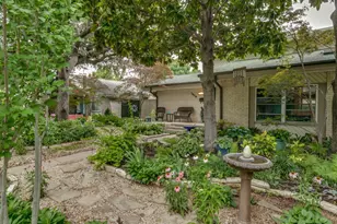 1409 Forestglen Dr, Lewisville, TX 75067 - Photo 2