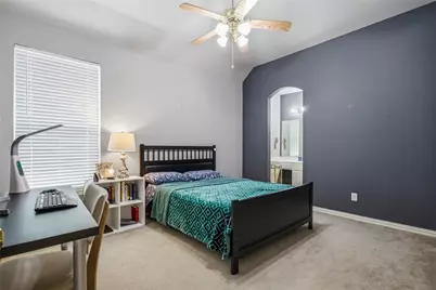 9024 Bottlebrush Lane, Irving, TX 75063 - Photo 28