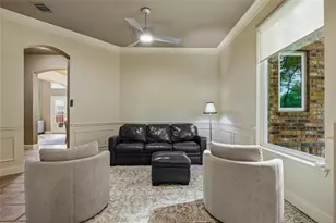 9024 Bottlebrush Ln, Irving, TX 75063 - Photo 6
