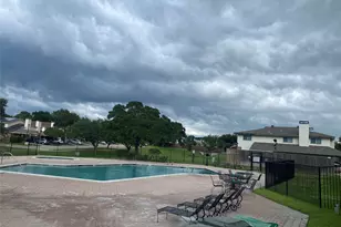 2020 Via Bravo, Carrollton, TX 75006 - Photo 2