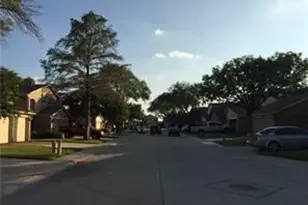 2020 Via Bravo, Carrollton, TX 75006 - Photo 22