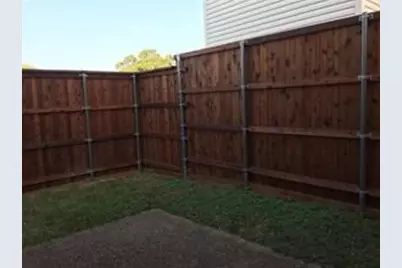 2020 Via Bravo, Carrollton, TX 75006 - Photo 20