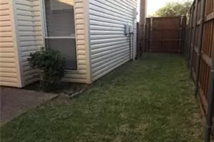 2020 Via Bravo, Carrollton, TX 75006 - Photo 20
