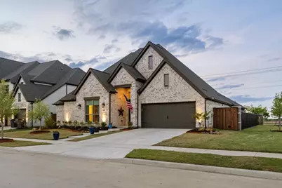 201 Barn Swallow Drive, Celina, TX 75009 - Photo 2