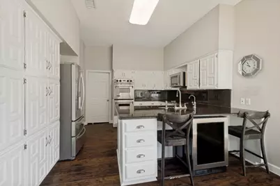 209 Oak Hill Drive, Trophy Club, TX 76262 - Photo 4