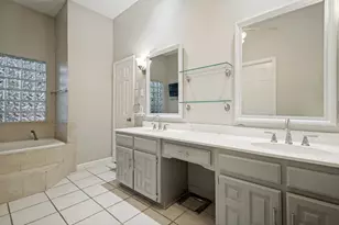 209 Oak Hill Dr, Trophy Club, TX 76262 - Photo 8