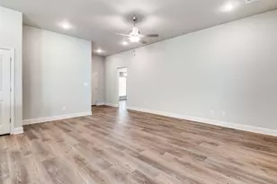 2905 Orchid Dr, Sherman, TX 75092 - Photo 4
