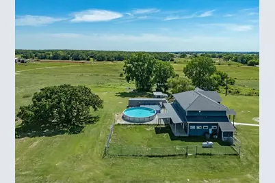 1184 County Road 1785, Sunset, TX 76270 - Photo 38