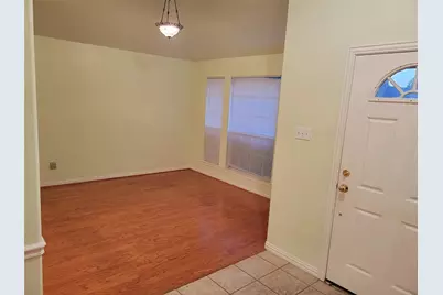 1424 Chapman Drive, Lancaster, TX 75134 - Photo 4