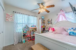 120 E Scotland Dr, Irving, TX 75062 - Photo 18
