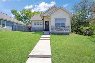1226 W Elm St, Denison, TX 75020 - Photo 1