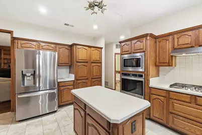 1424 Oakwood Court, Flower Mound, TX 75028 - Photo 12