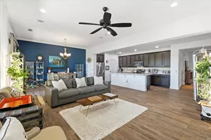 10121 Obsidian Dr, Denton, TX 76207 - Photo 4