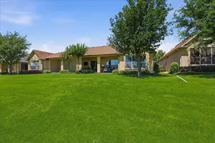 10121 Obsidian Dr, Denton, TX 76207 - Photo 22