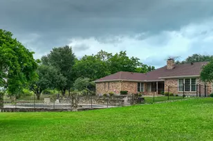 1113 Mockingbird Cir, Ennis, TX 75119 - Photo 36