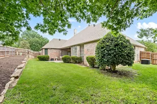7913 Chaddington Dr, North Richland Hills, TX 76182 - Photo 38