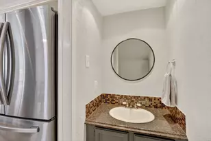7175 Fair Oaks Ave, Dallas, TX 75231 - Photo 16