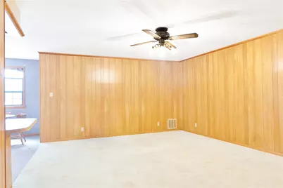 561 E Main Street, Fairfield, TX 75840 - Photo 14