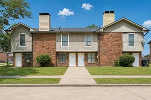2813 & 2821 Wimbledon Ct, Garland, TX 75041 - Photo 2
