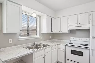 2813 & 2821 Wimbledon Court, Garland, TX 75041 - Photo 16