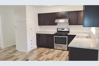 423 Columbia Circle, Irving, TX 75062 - Photo 14