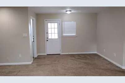 423 Columbia Circle, Irving, TX 75062 - Photo 32
