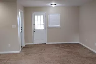 423 Columbia Cir, Irving, TX 75062 - Photo 32