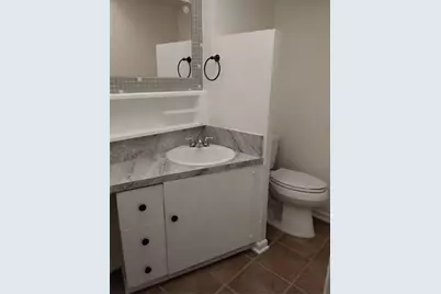 423 Columbia Circle, Irving, TX 75062 - Photo 20