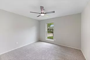1906 Bosque Ln, Arlington, TX 76006 - Photo 14