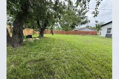 3910 Pocatello Street, Irving, TX 75062 - Photo 40