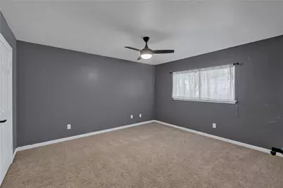 513 Harrington Lane, Euless, TX 76039 - Photo 16