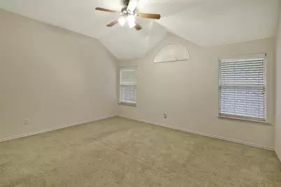 9205 Regal Oaks Drive, McKinney, TX 75072 - Photo 18