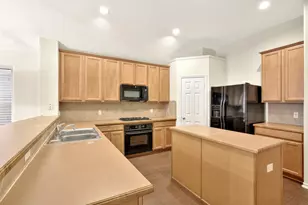 9205 Regal Oaks Dr, McKinney, TX 75072 - Photo 12