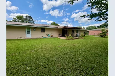 802 W 4th Street, Clarksville, TX 75426 - Photo 10