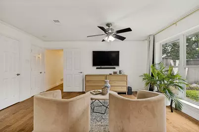 7105 Tophill Circle, Dallas, TX 75248 - Photo 14