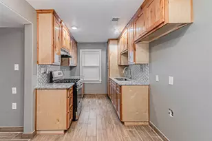 1108 Sharondale St, Fort Worth, TX 76115 - Photo 14