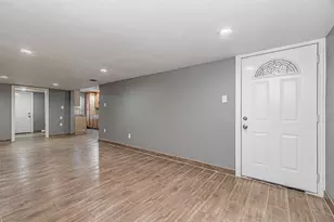 1108 Sharondale St, Fort Worth, TX 76115 - Photo 8